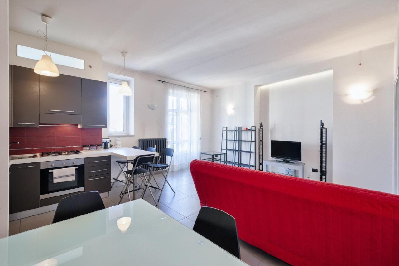 شقة تورينو  في San Donato Balcony Flat المظهر الخارجي الصورة
