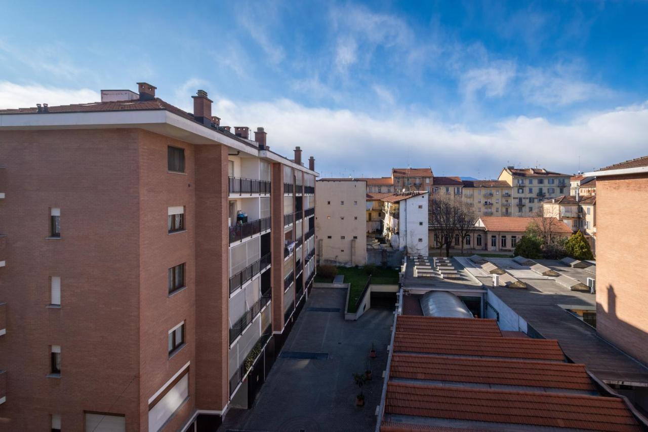 شقة تورينو  في San Donato Balcony Flat المظهر الخارجي الصورة